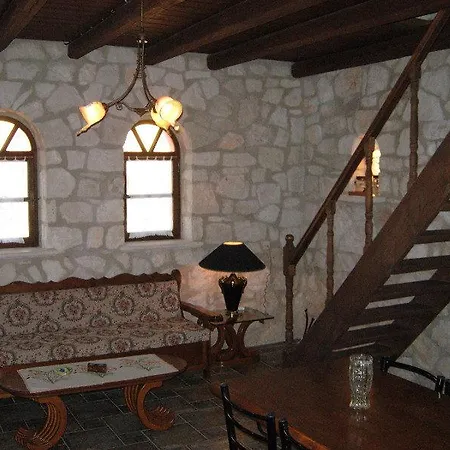 ホテル Alomata Agios Sostis (Zakynthos)