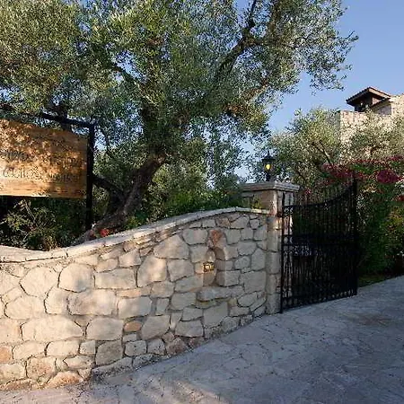 Hotel Alomata 2*